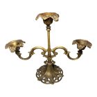 Háromágú gyertyatartó