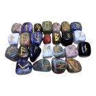 Mágikus színes rúna kövek