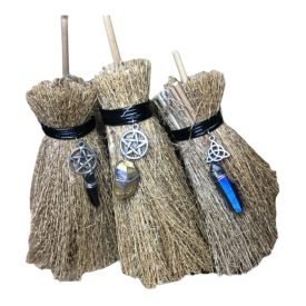 Mini boszorkány seprű