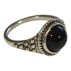 Fekete köves gyűrű