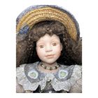 Igéző Porcelán Baba