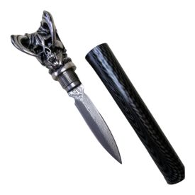 Koponyás karcoló tőr