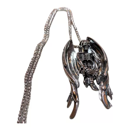 Védelmi csontváz amulett