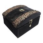 Fekete bársony láda