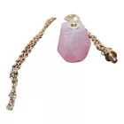 Bevonzó rózsakvarc amulett