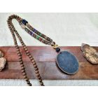 Fa mala nyaklánc páva medállal