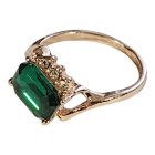 Zöld köves gyűrű