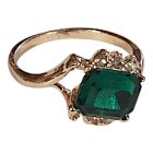 Zöld köves gyűrű