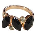 Fekete leveles gyűrű