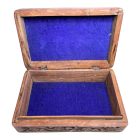 Virágfüzér dombornyomásos antik fa ládikó