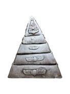 Egyiptomi Kő Piramis
