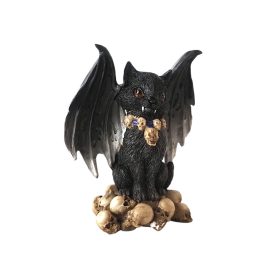 Koponyás szárnyas macska