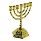 Menóra aranyszínű