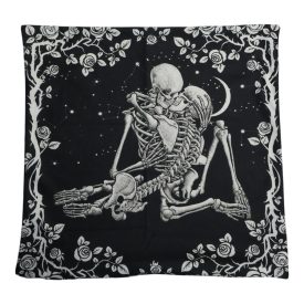 Párnahuzat csontváz mintával