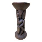 Különleges faragású fa szobor