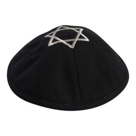Zsidó kipa fekete