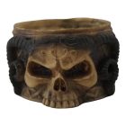 Halálfejes gyertyatartó