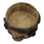 Halálfejes gyertyatartó