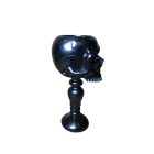 Gótikus koponyás gyertyatartó